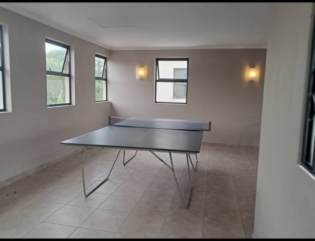 3 BEDROOM APARTMENT FOR SALE IN PALM LAKES ESTATE